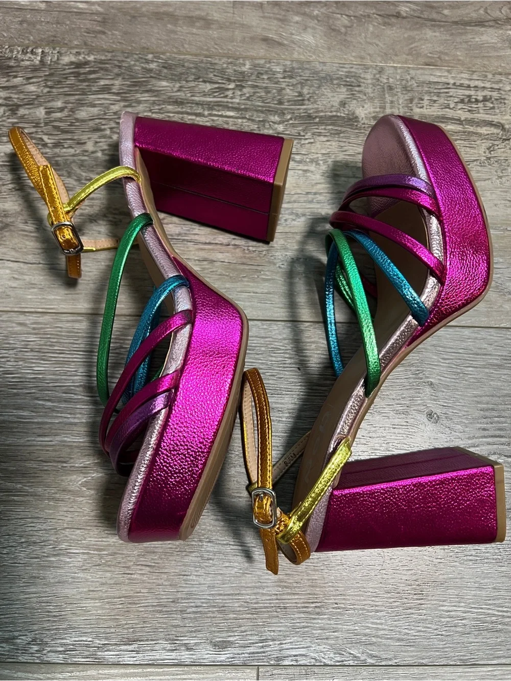 Pop Women's Size 8.5 M Kallie Metallic Rainbow Platform Heels Strappy Sandal